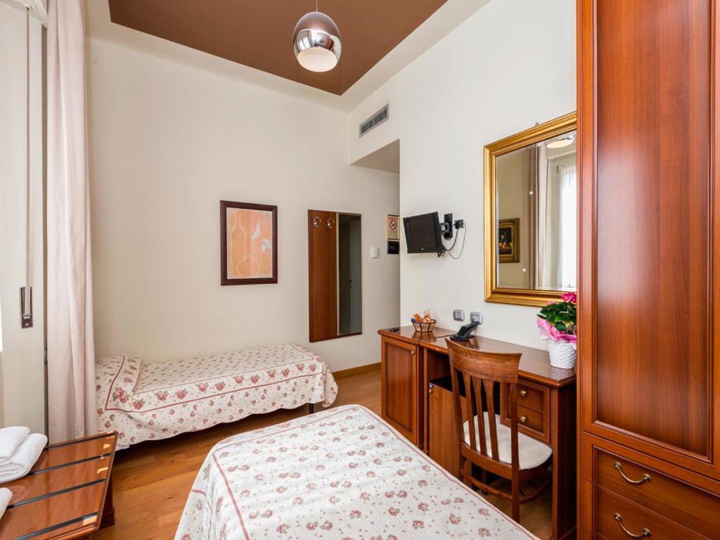 Hotel San Giorgio Tavazzano Extérieur photo