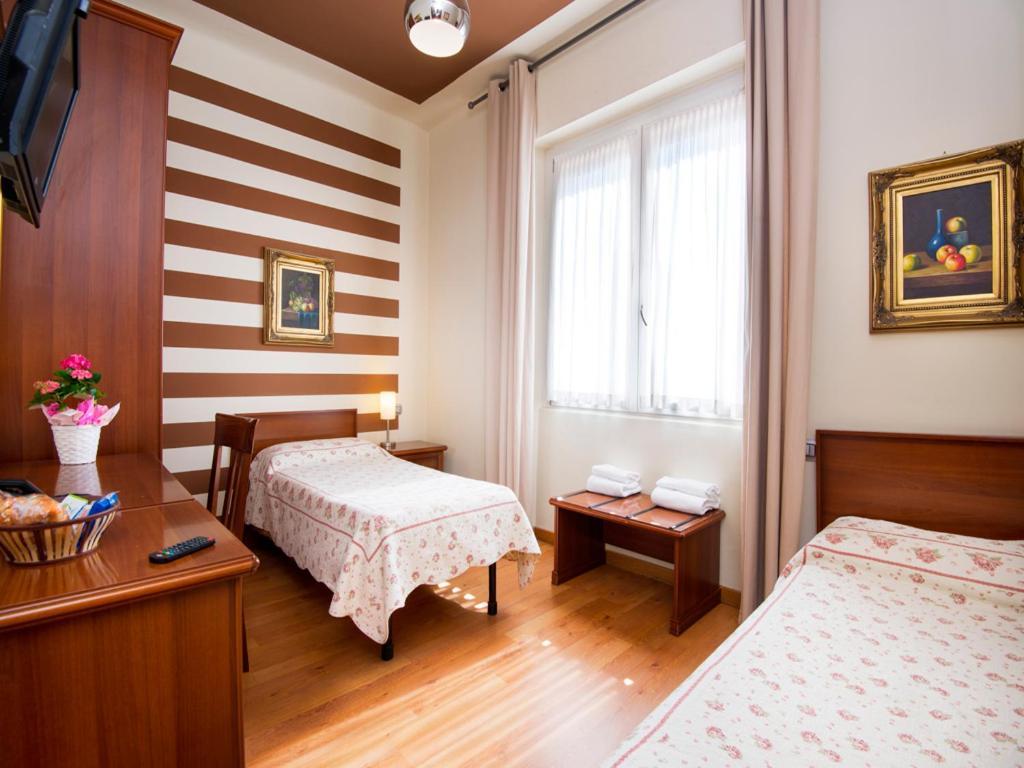 Hotel San Giorgio Tavazzano Extérieur photo